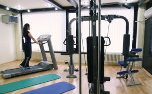 Postcovid rehabilitacija u Seltersu u fitness sali